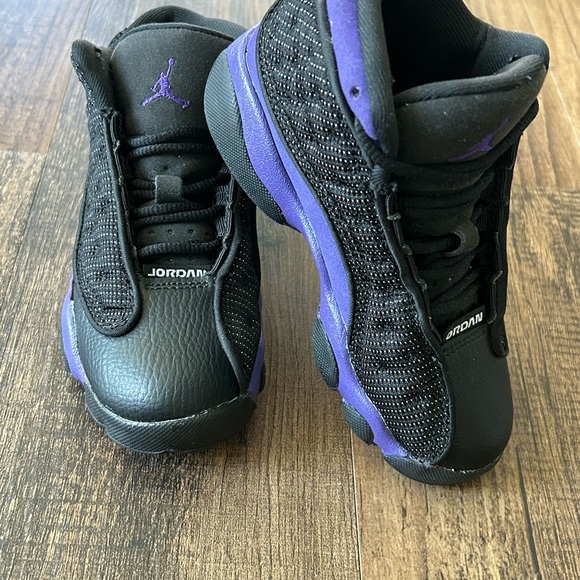 Little Kids’ Air Jordan Retro 13 Court Purple - Picture 4 of 13